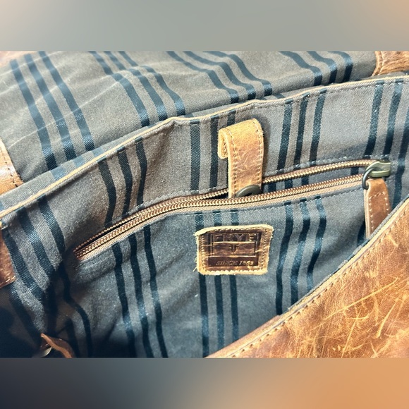 Frye Brown Women’s Leather Shoulder Bag - Picture 15 of 16